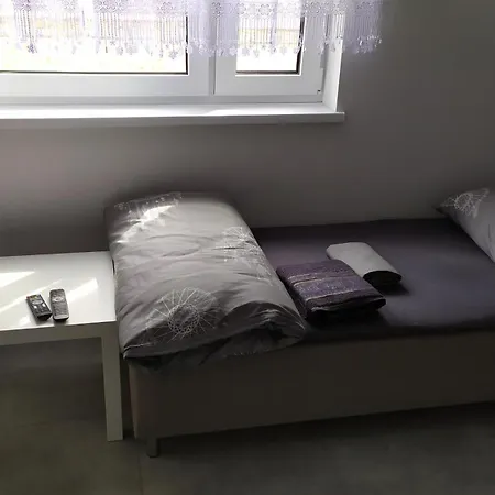 Pokoje Janowiecka 89 *